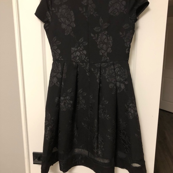 Eliza Black with Rose Design Dress - Picture 4 of 5